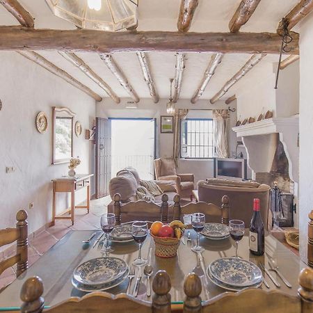 Cozy Home In Zahara De La Sierra With Kitchen Exterior photo